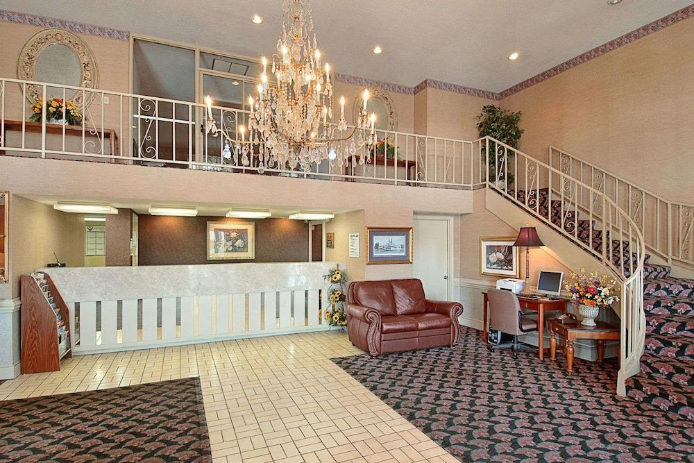 Days Inn West Memphis Exterior photo